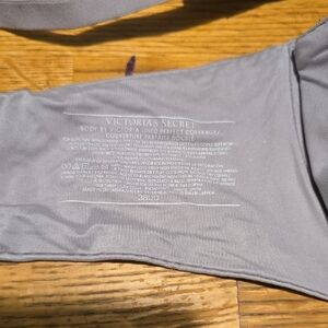 Victoria's Secret Gray Bra Intimates 38DD